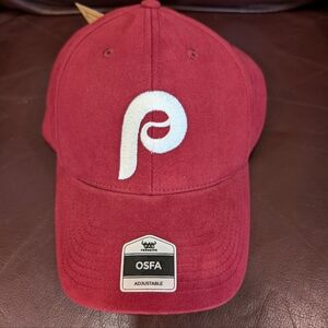 Philadelphia Phillies burgundy baseball hat
